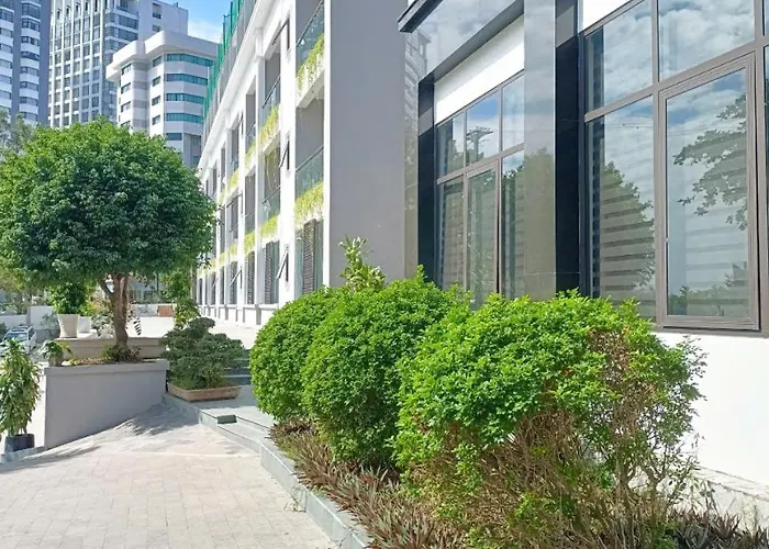 Bạch đằng Khách sạn Hạ Long