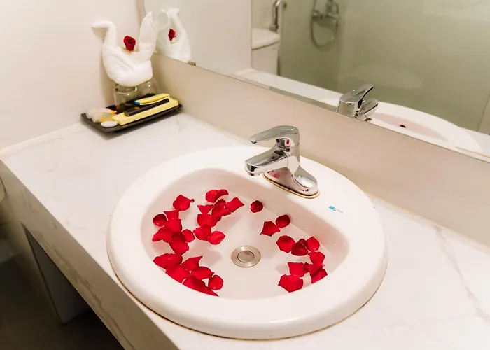 Khách sạn Bạch đằng 3*