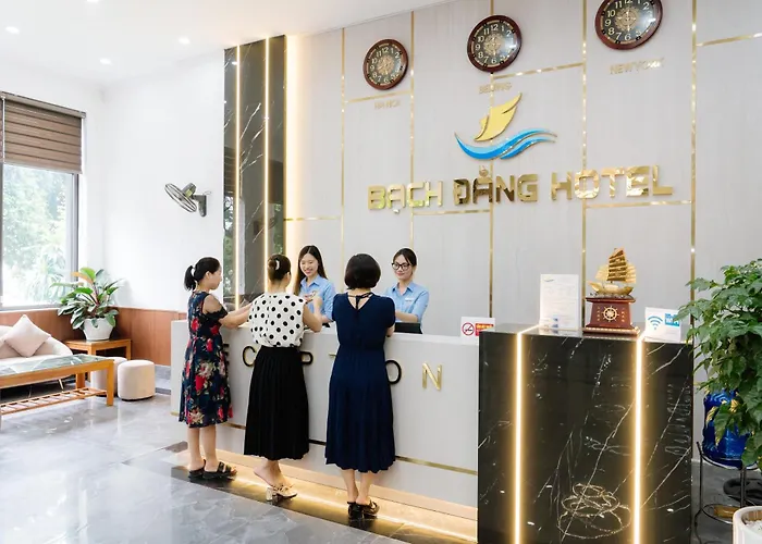 Bạch đằng Khách sạn