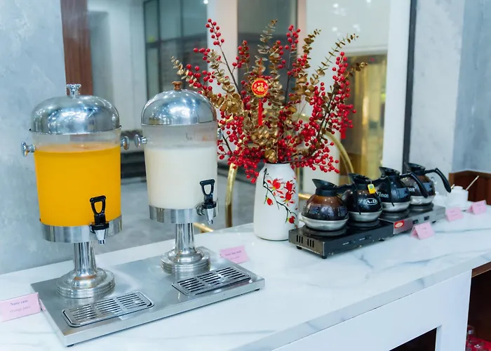 Bạch đằng Khách sạn Hạ Long