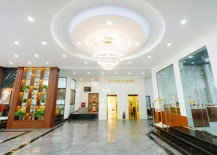 Khách sạn Bạch đằng 3*