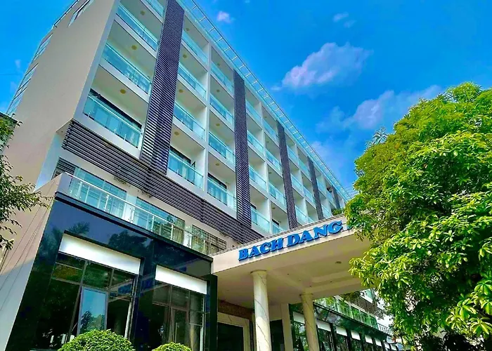 Bạch đằng Khách sạn