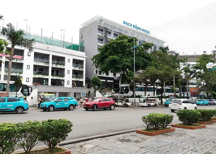 Bạch đằng 3*